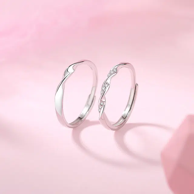 【S999足银纯银】 七七银饰 莫比乌斯 爱意交织钟爱久久 时尚小众 轻奢优雅  银 戒指 男女同款情侣款