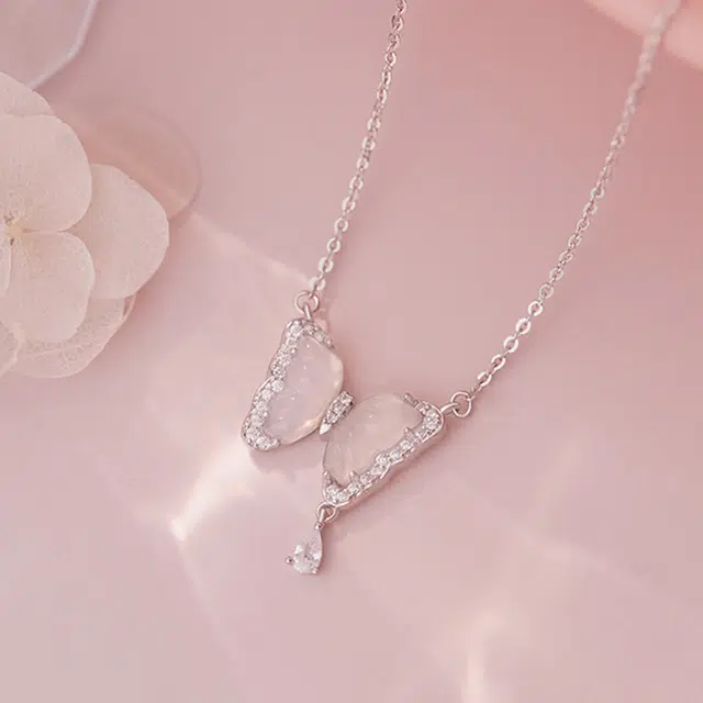 【S925纯银 高品质】 七七银饰 翩跹蝴蝶 森系唯美清新流苏锁骨链 温柔氛围感 精致甜美优雅仙气 高颜值 简约百搭通勤#好运 玉髓 项链 女款