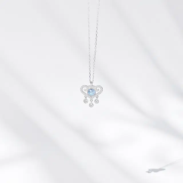 S925