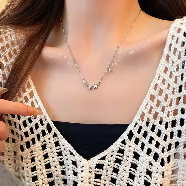 S925