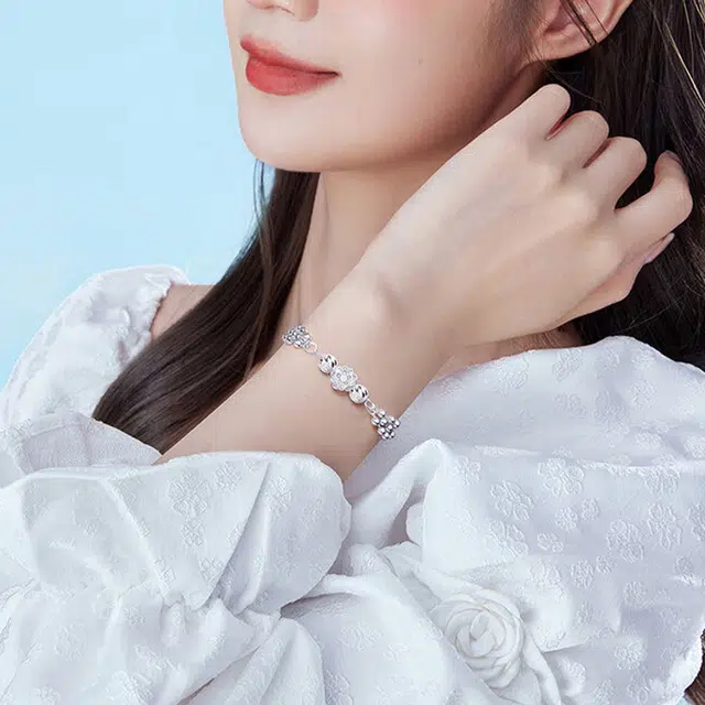 S925