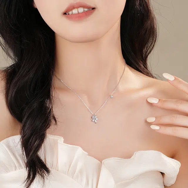 S925