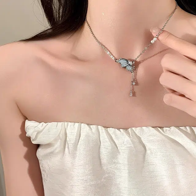 S925