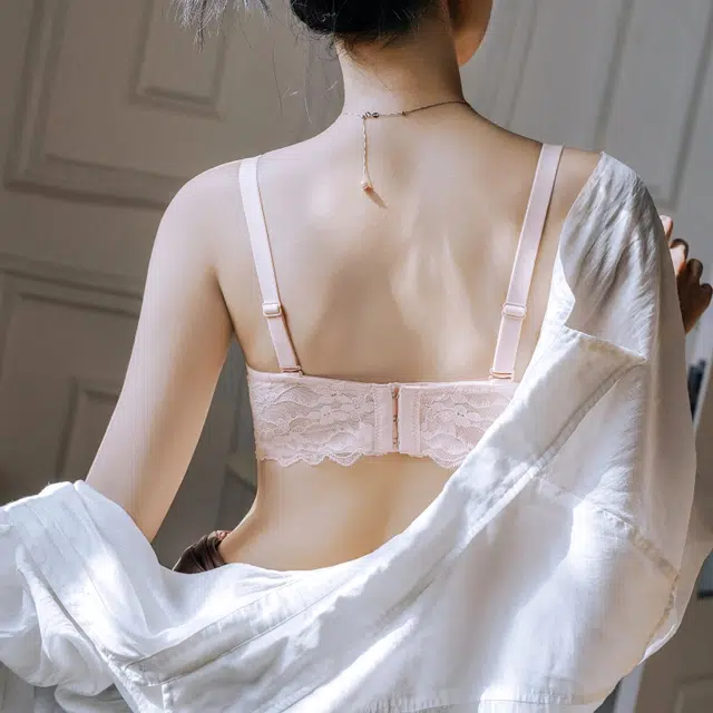 都市丽人 调整型性感蕾丝聚拢收副乳显大文胸 女款