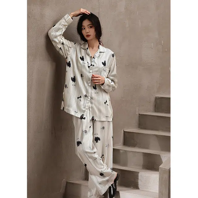 都市丽人 翻领薄款甜美长袖上衣可外穿简约舒适家居服长裤睡衣套装 女款 杏色条纹