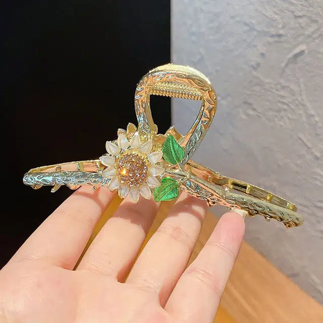 妖娆猫 蝴蝶花朵高端网红鲨鱼后脑勺高级感礼盒 合金 发夹 女款