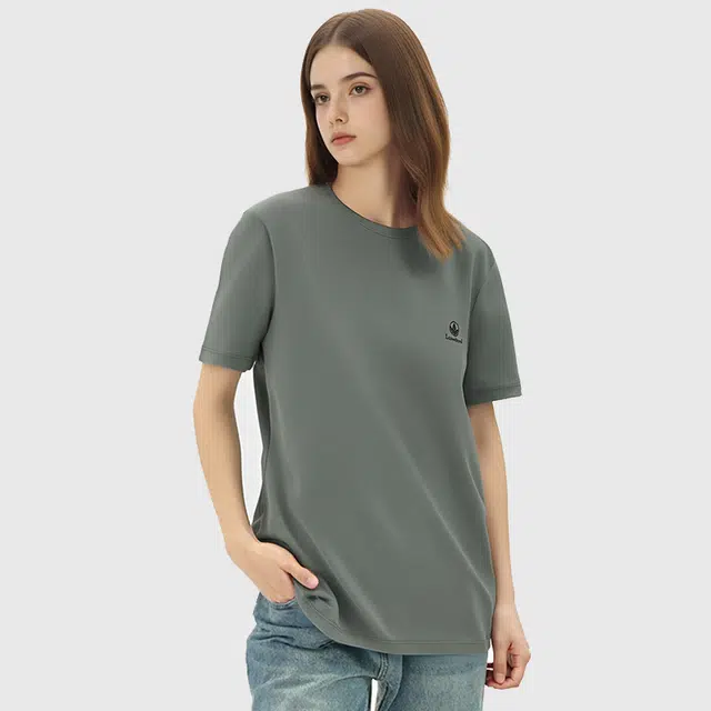 LEAVELAND T