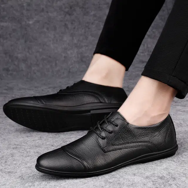 公牛雷霆 头层牛皮 软底时尚百搭个性 休闲鞋 男款