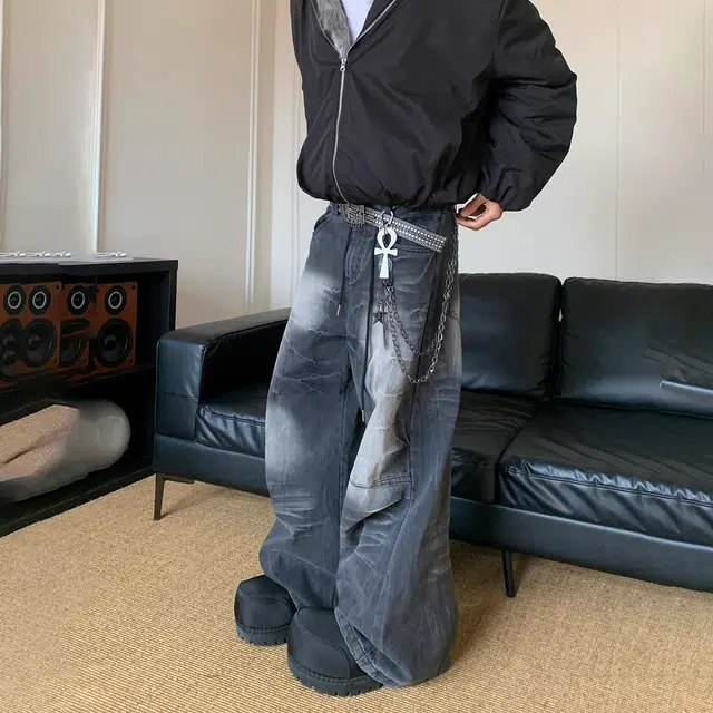 WHELVE vintagebaggy