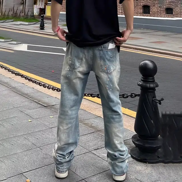 WHELVE Hip hop