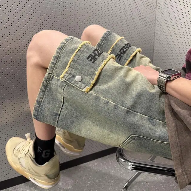 WHELVE hiphop