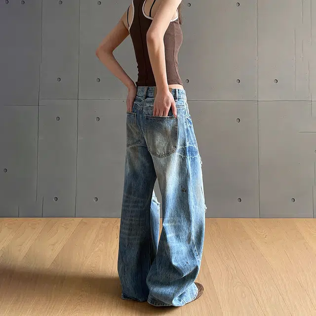 WHELVE vintage