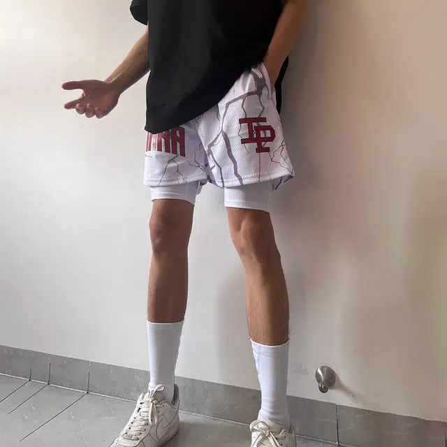 WHELVE