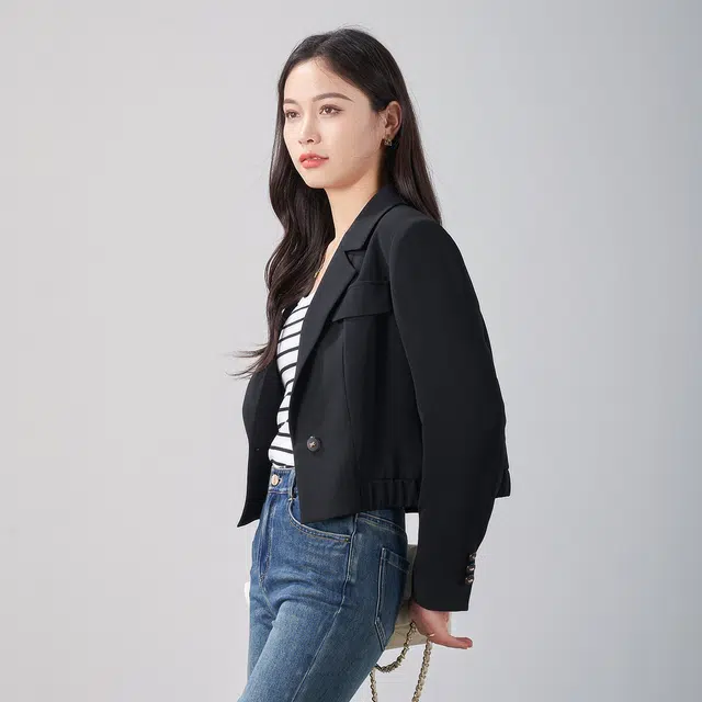 娅丽达 纯色别致一粒扣西装领长袖西装 女款