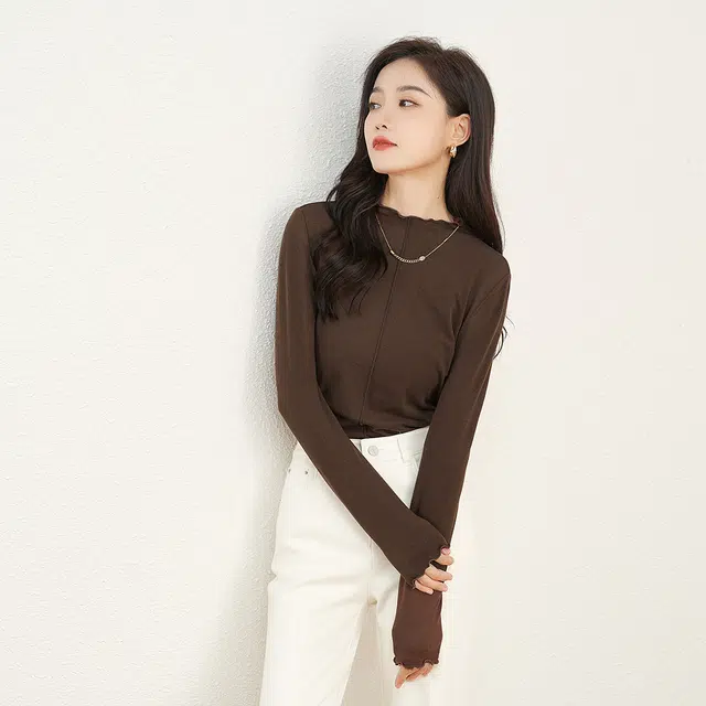 FW23 T