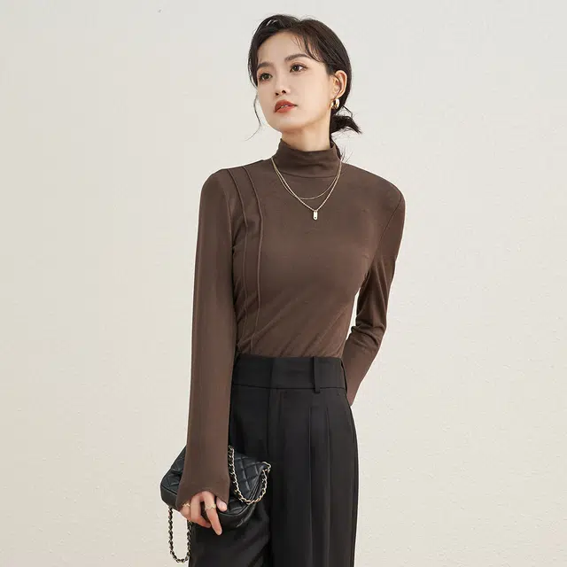 FW23 T