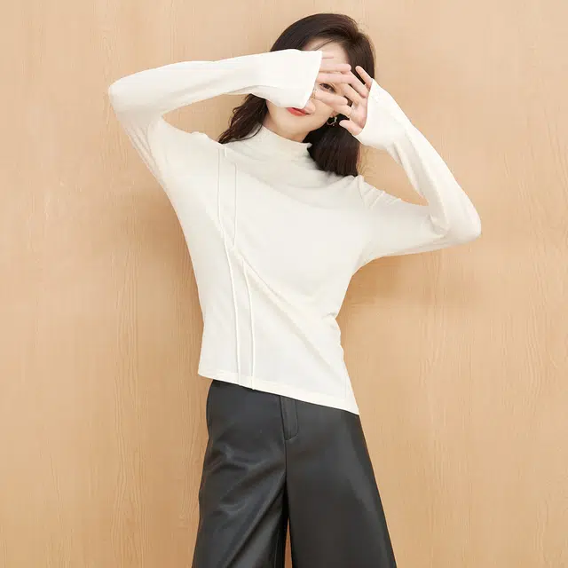 FW23 T