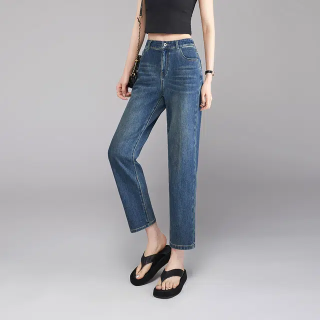 娅丽达 水洗猫须中腰直筒九分牛仔裤 女款