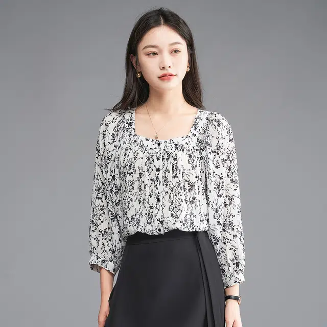 娅丽达 碎花简约七分袖衬衫 女款 白色