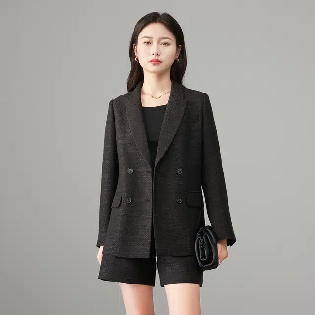 娅丽达 简约纯色双排扣时尚通勤西装 女款