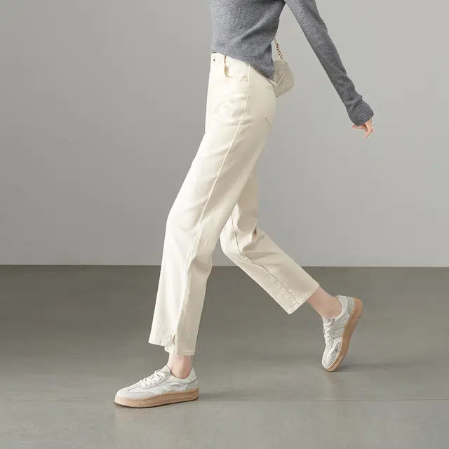 娅丽达 简约纯色九分开叉直筒牛仔裤 女款