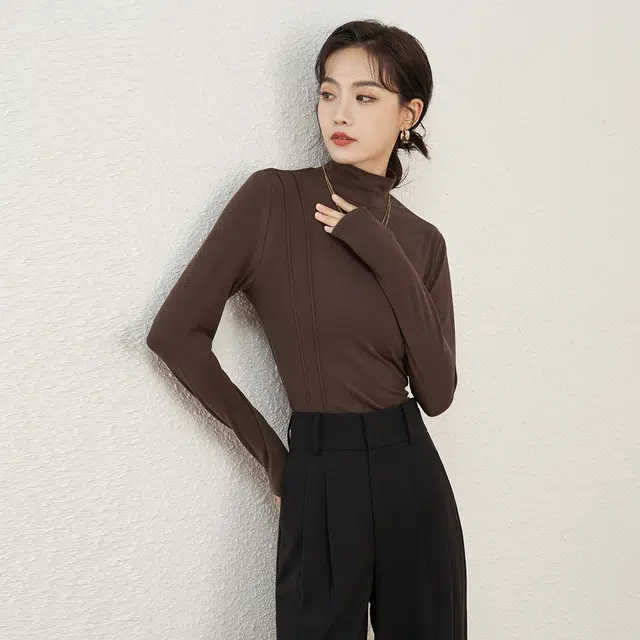 FW23 T