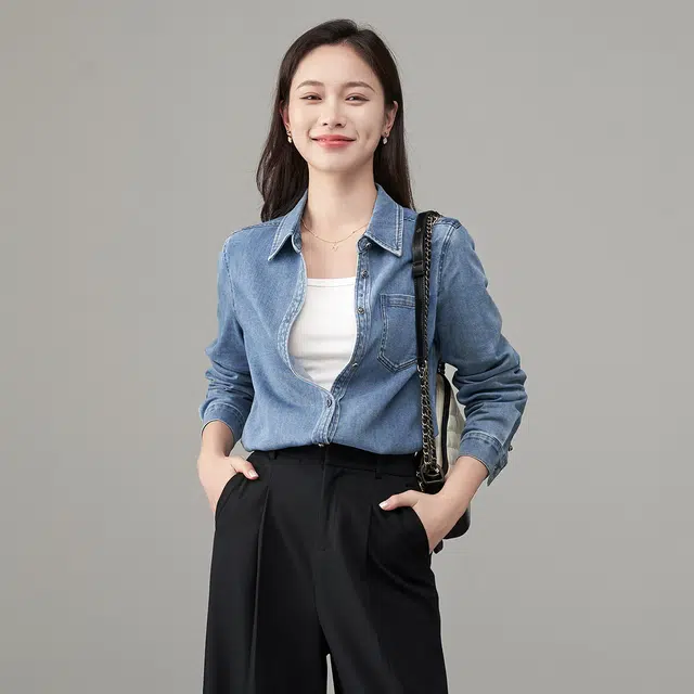 娅丽达 休闲纯色宽松翻领长袖牛仔衬衫 女款