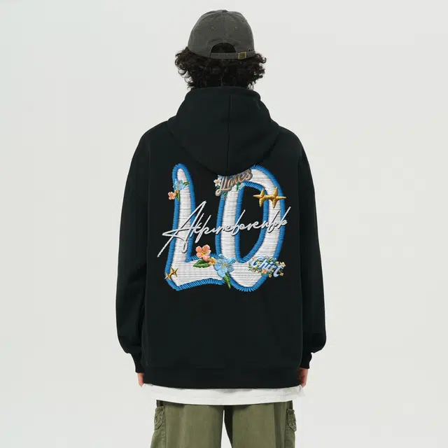 K411 LOVELogo
