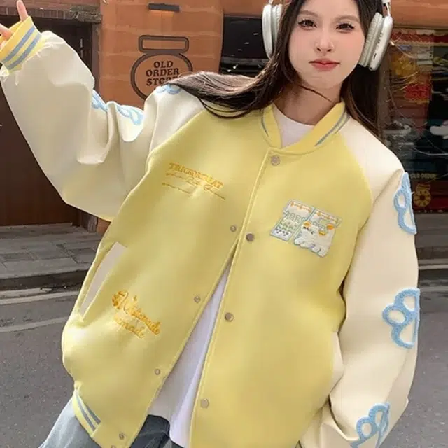 美式高街简约通勤字母印花设计撞色拼接休闲个性百搭复古风宽松长袖 小众设计感与舒适并存棒球服 男女同款