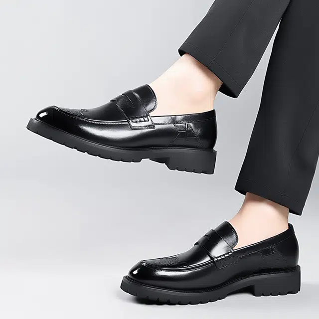 罗蒙 牛皮革 百搭商务 简约透气 休闲鞋 男款