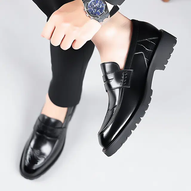 罗蒙 牛皮革 百搭商务 简约透气 休闲鞋 男款