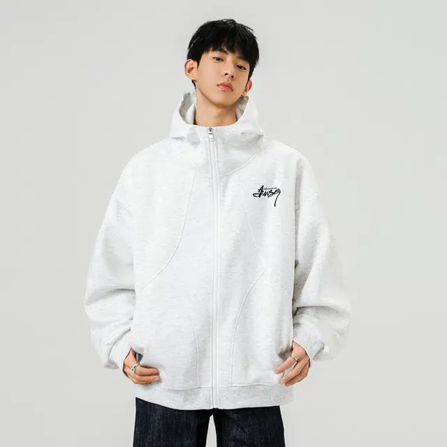 LIGHTNING MONSTER Logo