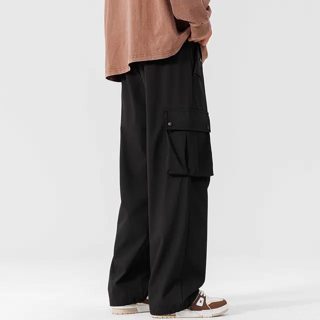 LIGHTNING MONSTER Logo