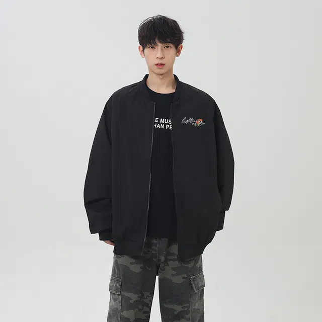 LIGHTNING MONSTER Logo