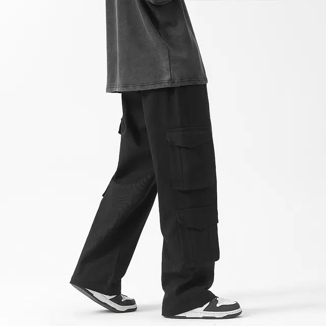 LIGHTNING MONSTER Logo