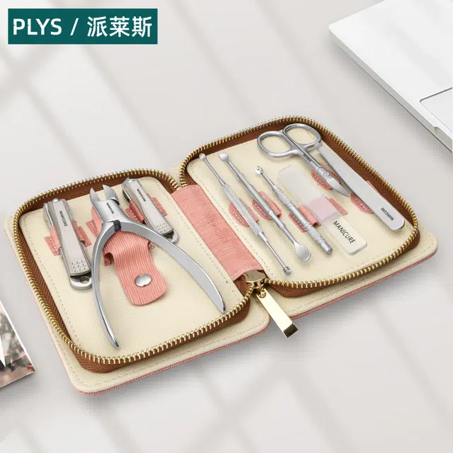 PLYS