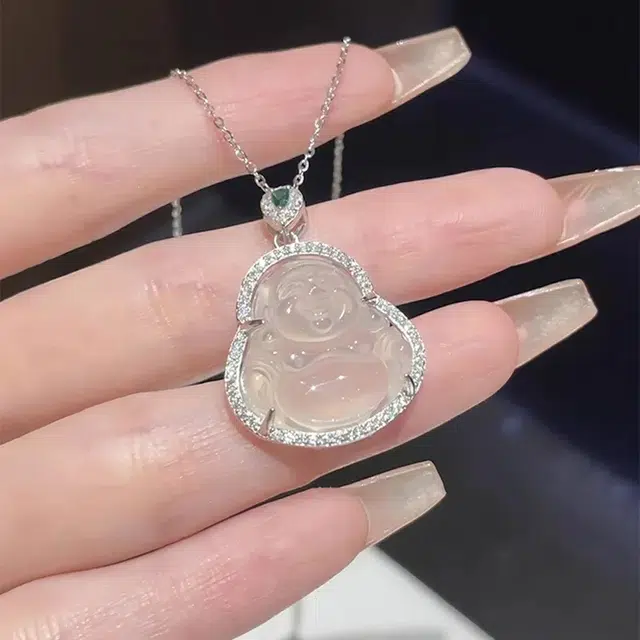 逸之璟 诸事顺利 新中式国风小众轻奢 笑脸佛弥勒佛公锁骨链 幸运上岸吊坠  #好运 玉髓 项链 女款