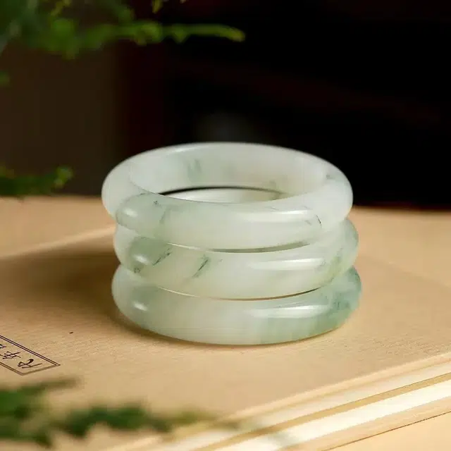 逸之璟 新中式 国风古典 简约小众 清冷感 淡雅 高级感 汉服旗袍天然 天山翠 手镯 女