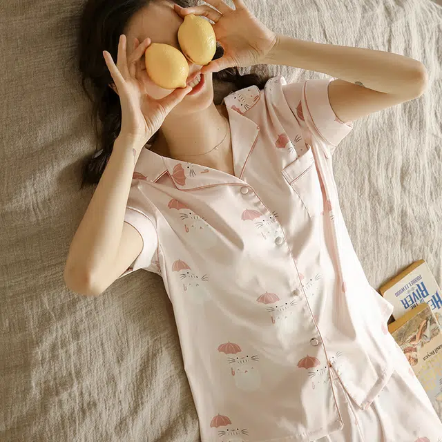 北极绒 可爱卡通舒适短袖三分裤睡衣套装 女款 杏粉色