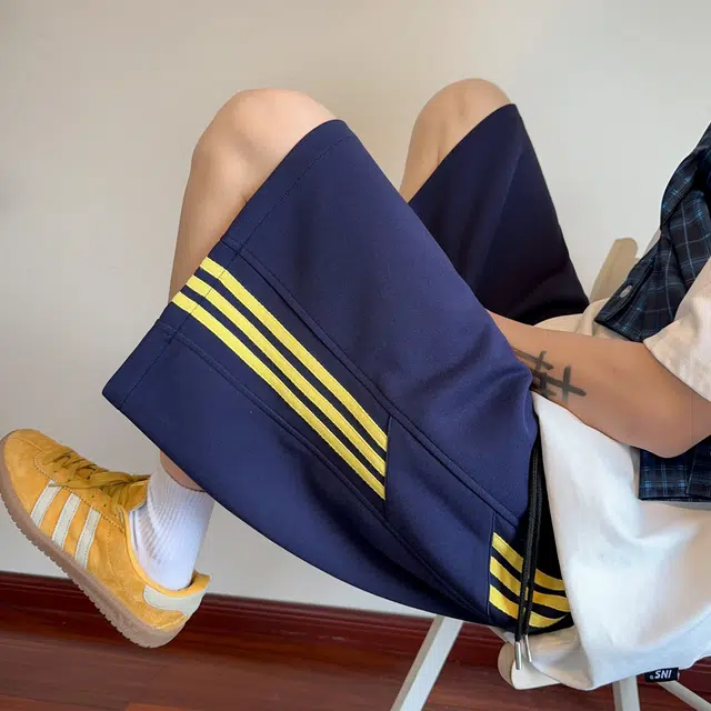 KLAMMKICKS