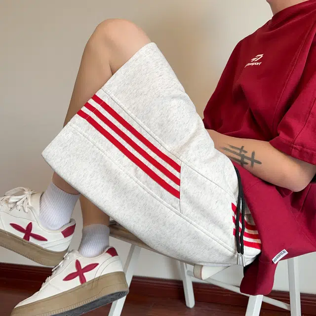 KLAMMKICKS