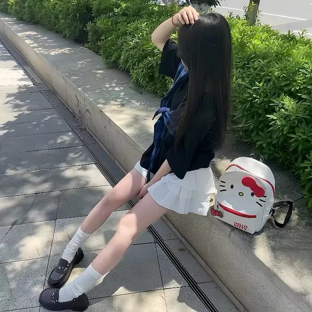 KLAMMKICKS T