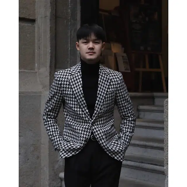 大格子与黑猫 英伦秋冬厚款羊毛混纺小香风金线编织时髦毛呢修身千鸟格外套西装 男款