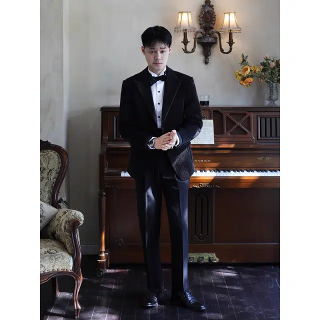 大格子与黑猫 黑色缎面戗驳领塔士多礼服棋盘格纹抗皱修身结婚新郎婚礼西服西装 男款
