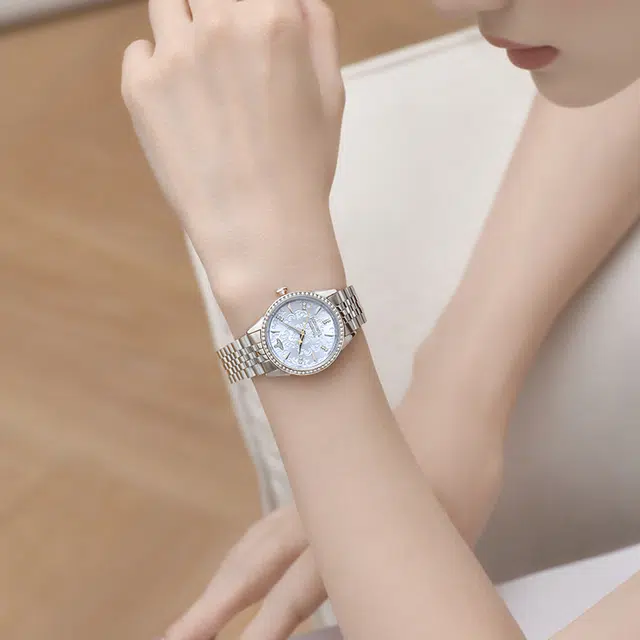 Vivienne Westwood Quartz Watch Silver Dial 32MM