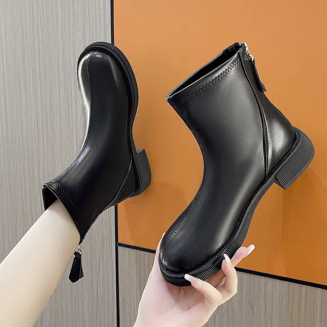 超纤皮 英伦法式风格百搭瘦瘦裸靴 短靴 女款