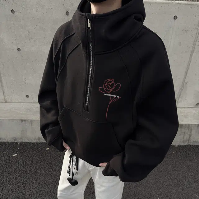 JASONWOOD Oversizedlogo