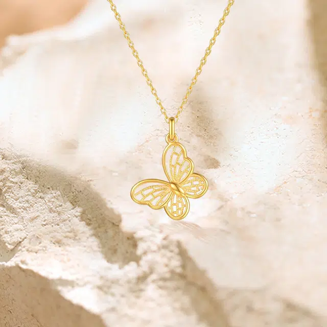 ins 18K