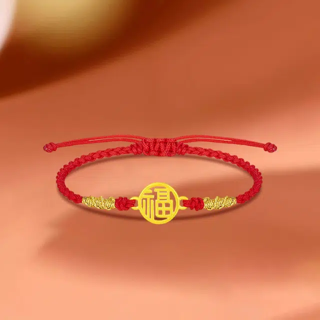 999