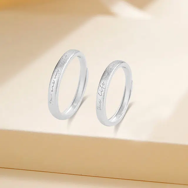 999